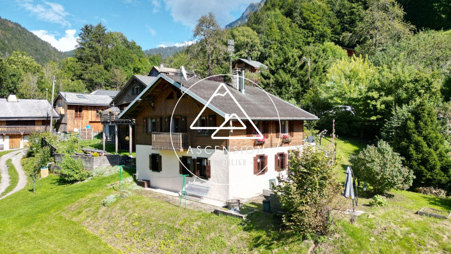 Chalet individuel avec vue panoramique – Saint-Jean-d’Aulps