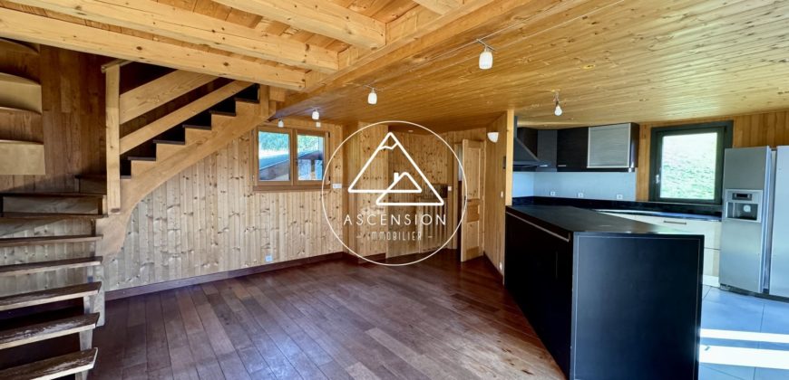 Chalet to Renovate of 3 bedrooms with Panoramic Mountain Views – Le Biot