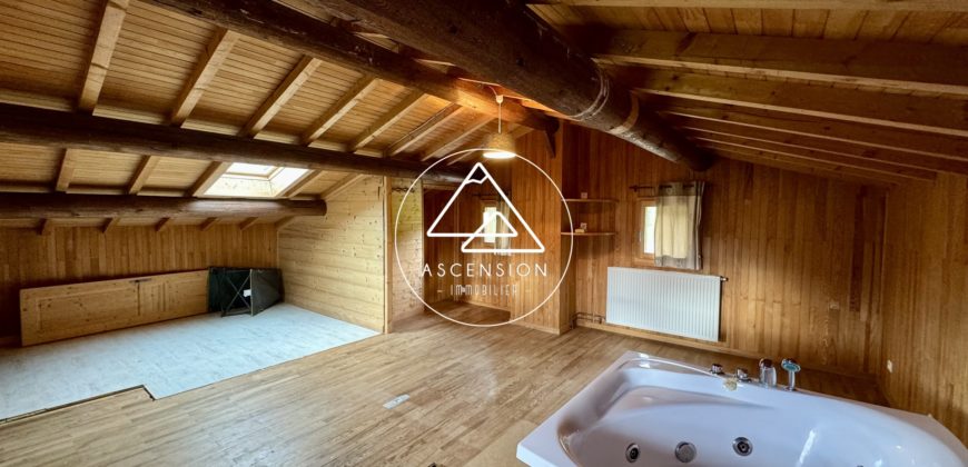 Chalet to Renovate of 3 bedrooms with Panoramic Mountain Views – Le Biot