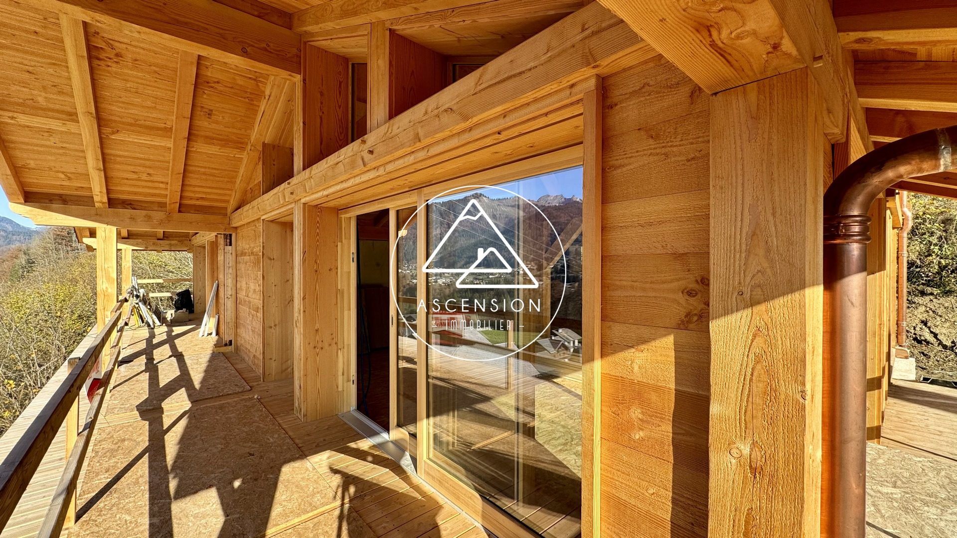 Superbe chalet neuf de 5 chambres avec vue panoramique sur Morzine