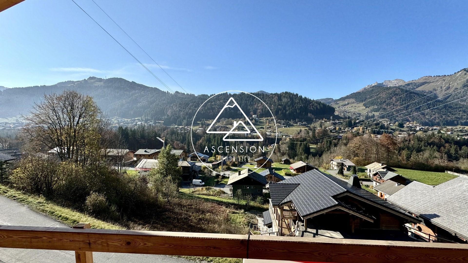 Superbe chalet neuf de 5 chambres avec vue panoramique sur Morzine