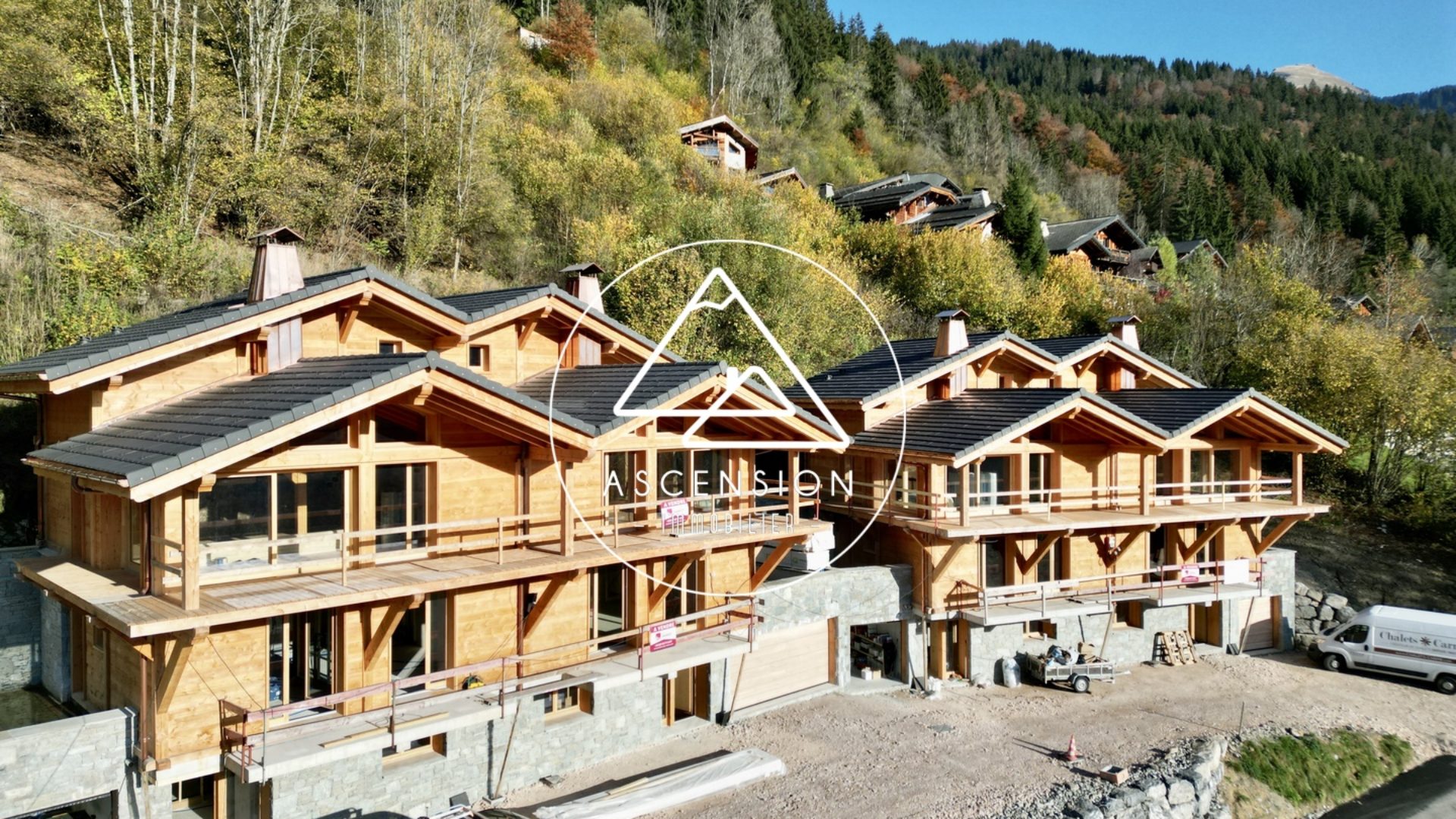 Superbe chalet neuf de 5 chambres avec vue panoramique sur Morzine